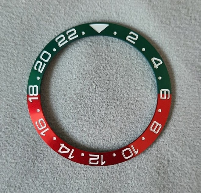 GMT Bezel Red Rolex SRPD Green SKX Aluminium insert Mod Seiko 38mm - VintageWatches.PK GMT Bezel Red Rolex SRPD Green SKX Aluminium insert Mod Seiko 38mm - vintagewatches.pk