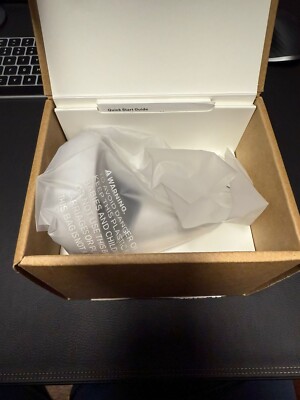 NEW OEM Oculus Meta Quest 2 VR Motion Touch Controller Left Hand - With Box