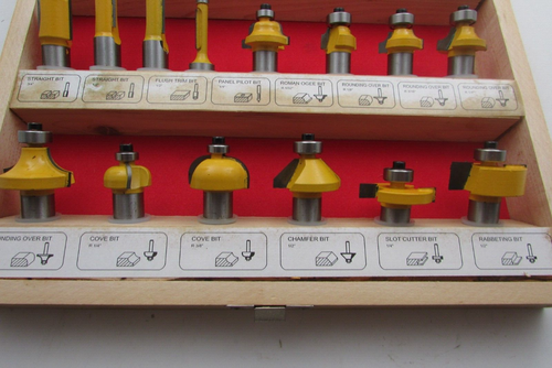 24 PIECE ROUTER BIT SET & WOOD STORAGE BOX -- 1/2" SHANK CARBIDE BITS -- NEW - Picture 2 of 8