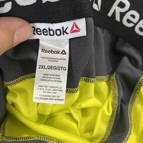 Reebok Athletic Surge Trainingsshorts Herren - Größe: 2XL - Neongrün - Neu mit Etikett - Bild 3 von 3
