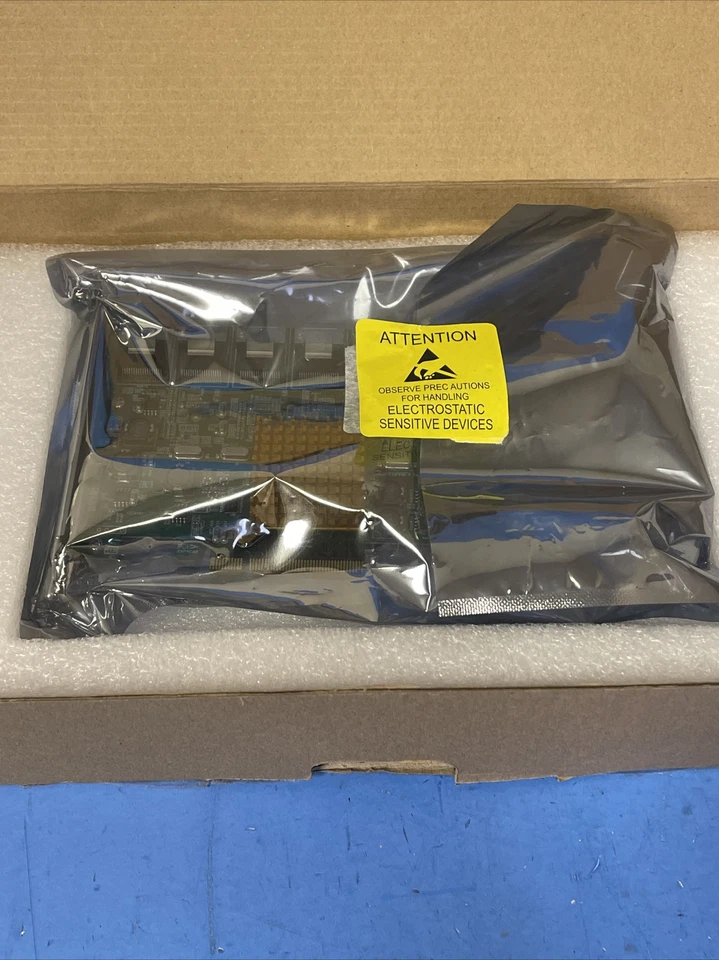 HighPoint Rocket 750 PCI-Express 2.0 x8 SATA III (6.0Gb/s) Controller Card - Image 2 of 2