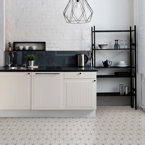 White Peel and Stick Floor Tiles 10 Pack Geometric Vinyl Easy Install 60x24 - Picture 2 of 8