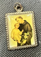 Vintage St Anthony Medal Pendant Lost Stolen Items Protection Catholic Jewelry