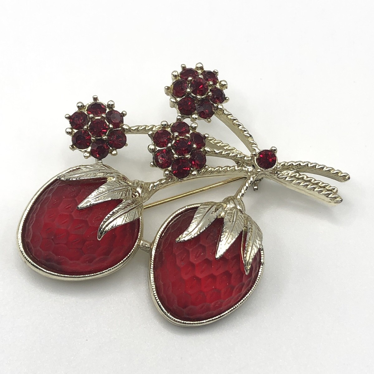 Sarah coventry strawberry brooch discount