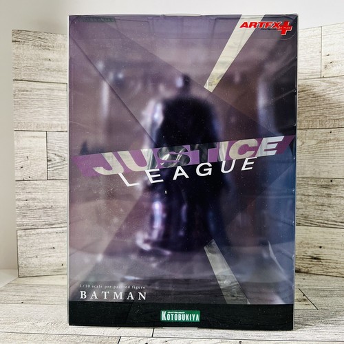 DC Comics Justice League Batman Kotobukiya ArtFX+ Statue Figure - Picture 4 of 6