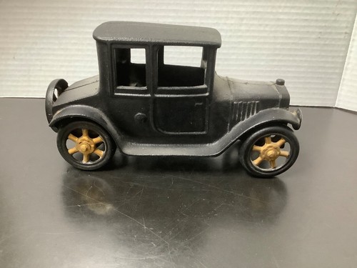 vintage black cast iron ford model T 8.5" long - Picture 2 of 6