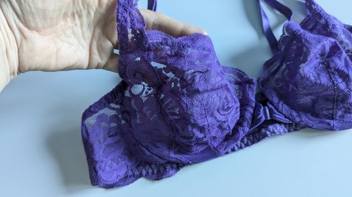 VTG Victoria's Secret Gold Tag Lace Bra 36C Sheer Sexy Purple Second Skin NWOT - Picture 2 of 10