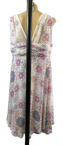 Diana Ferrari Dress Paisley White Midi Pleated Sleeveless Size 16 Wedding Party - Picture 5 of 9