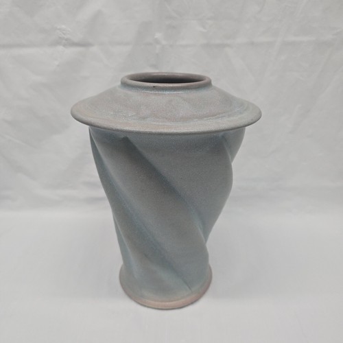 Studio pottery asian style pottery signed Chung pottery  - Picture 14 of 21