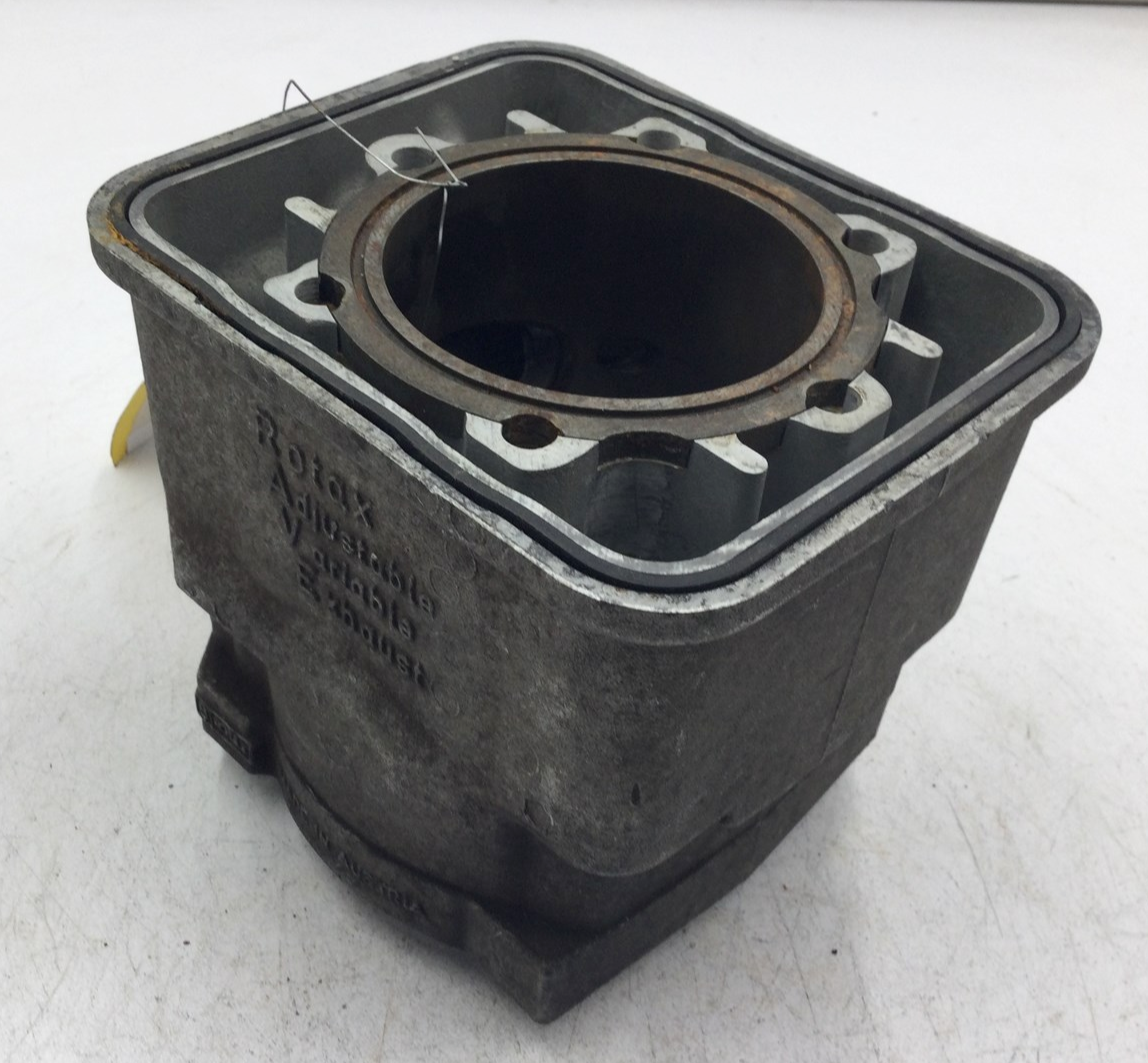 Cylinder Engine # 420923198 Ski-Doo 1998 MXZ 670 Snowmobile for  