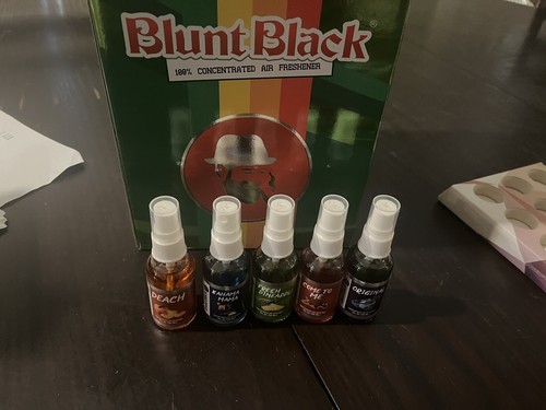 BluntBlack Spray für Auto, Zuhause, Büro 2 Stück verschiedene Sprays - Bild 3 von 4