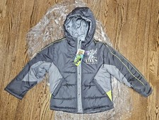 NEW Kids Coat TOY STORY 3 Heroes In Training Size 7 BUZZ Lightyear NWT Hood Zip