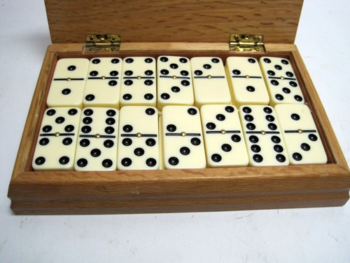 Vintage Wooden Box Brass DUCK Filled With Dominoes - Picture 3 of 4