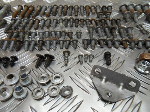 Original KTM 690 Enduro R Job viele Schrauben & Befestigungen 2009 bis 2011 - Bild 3 von 12