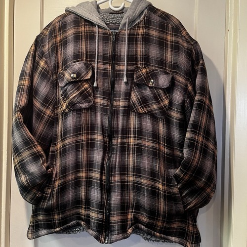 Men’s Basic Editions Large Fleece Lined Zipper Pockets Plaid Shirt