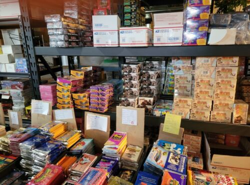 128 Packs Vintage Movie, Disney, Games, Trading Card Packs - Non-Sports Cards - Picture 5 of 5