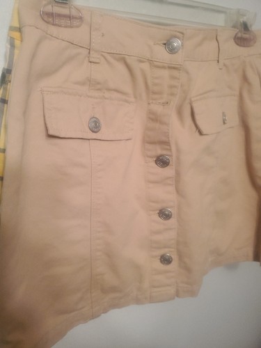 Falda Forever 21 Beige Abotonada Talla MEDIANA - Imagen 2 de 7