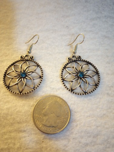 Paparazzi Blooming Petal Blue stem flower earrings French wire - Picture 1 of 2