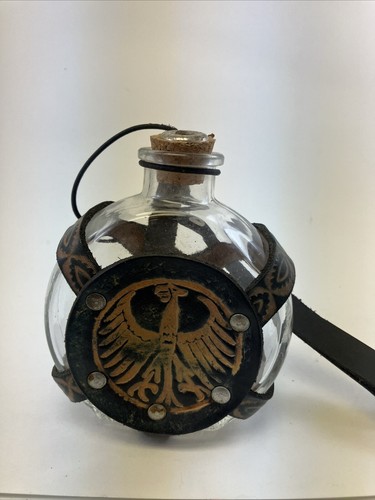 Frasco de campo de vidrio con emblemas Phoenix con cuero envuelto con correa de botón  - Imagen 1 de 10