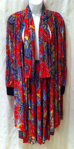 Virginie Paris Vtg. 70's Micro Pleated 