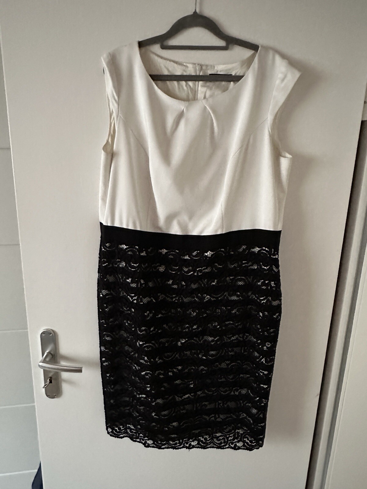 Bild 1 von 2