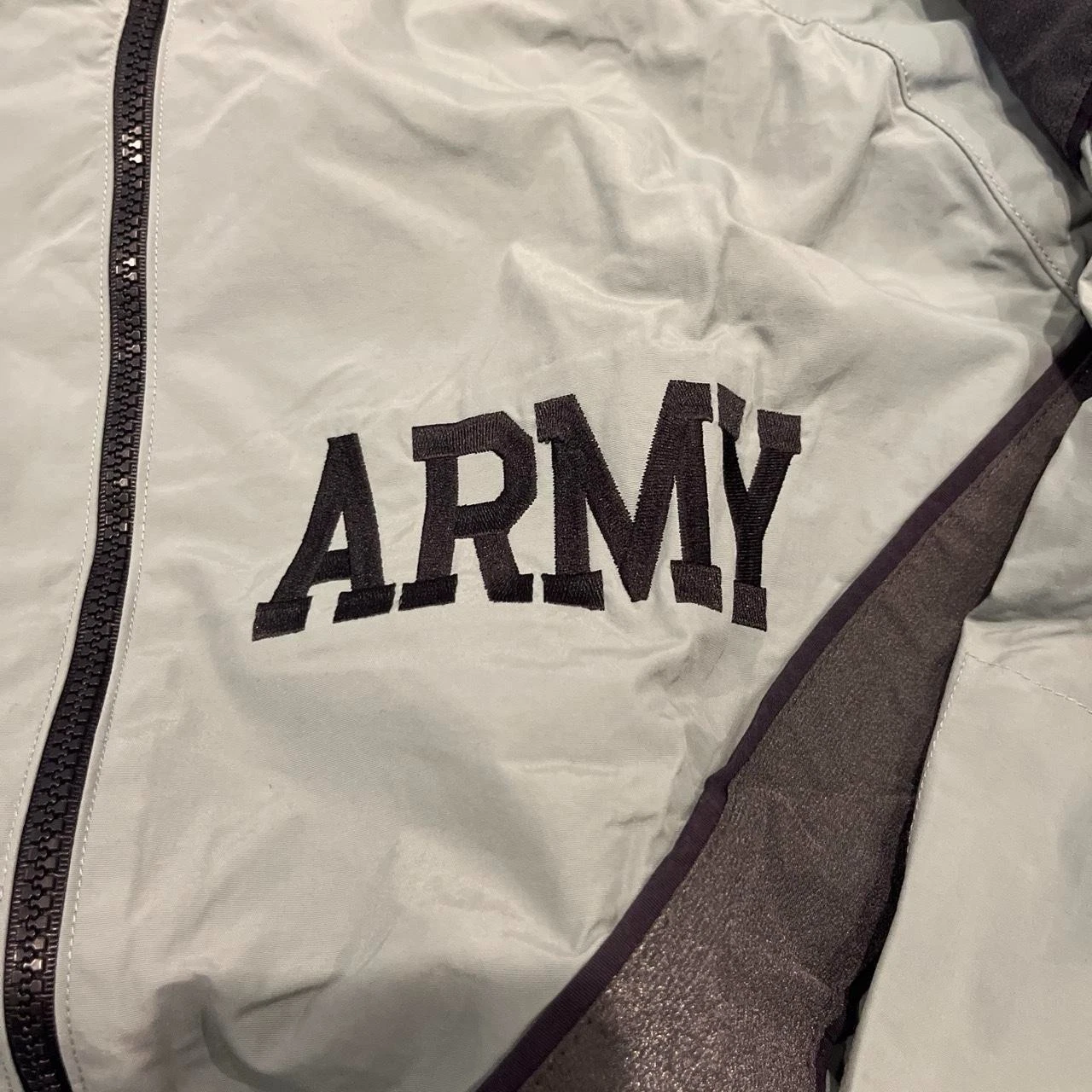 Vintage US Army IPFU PT Jacket XL Regular Reflective Windbreaker Skilcraft NWT - product detail image 3