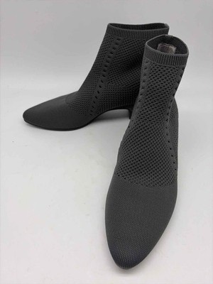 Pre-Owned Eileen Fisher Gray Size 9 Heeled Ankle Boot