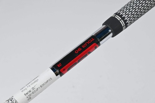 Cobra King F9 Sand Wedge / 54 Degree / Regular Flex KBS Tour 90 Shaft - Picture 4 of 6