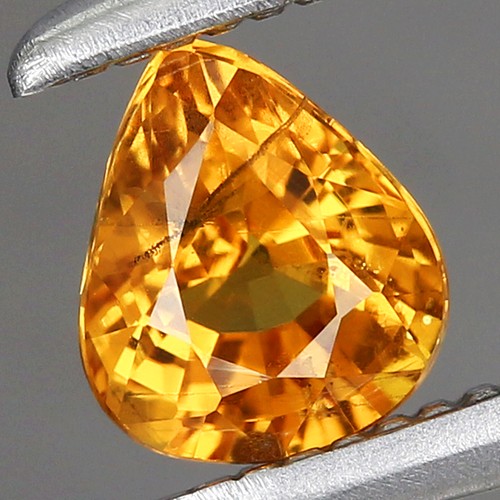 0.37ct t.w 4.6x4mm Pear Natural Orange Sapphire Songea, Tanzania🍊 - Picture 1 of 4