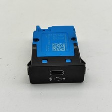 BMW X5 G05 C Typ USB -Port 8711939 3.0 Hybrid 290KW 2020 30965253