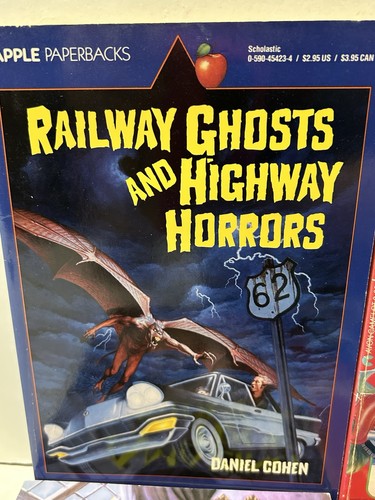 Vintage Spooky Horror Ghost Witch Monster Kids Mystery Chapter books Lot 11 - Imagen 9 de 12