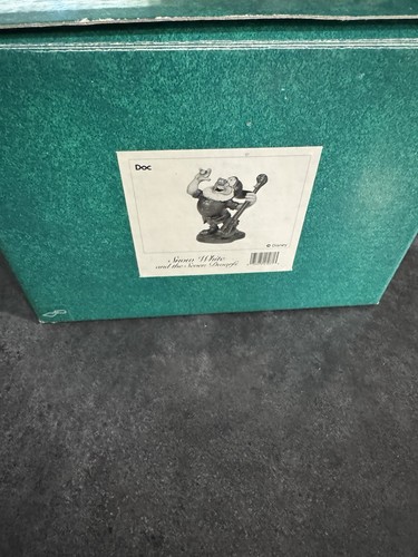 Collezione Walt Disney Classics Happy Leader Doc Biancaneve e i sette nani - Foto 8 di 8
