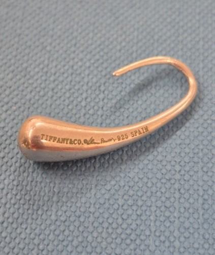 Genuine Tiffany & Co. Silver Elsa Peretti Teardrop Hoop Earrings - Picture 5 of 7