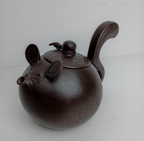 Chinese Yixing Zisha Mouse/Rat Sand-Fired Pottery 5oz Teapot Signed on Side - Picture 3 of 22