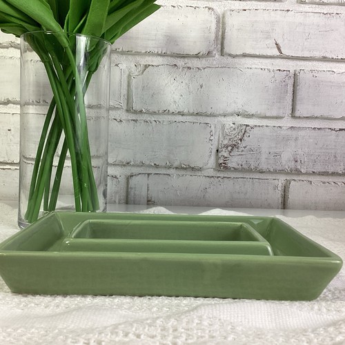 Green Ceramic Olive Dish Tray 2004 Boston Warehouse 8" x 5.5" - Picture 3 of 7