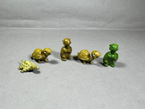 Hagen Renaker Vintage Retired Miniature Animal Figurines Turtles Hong Kong Lot