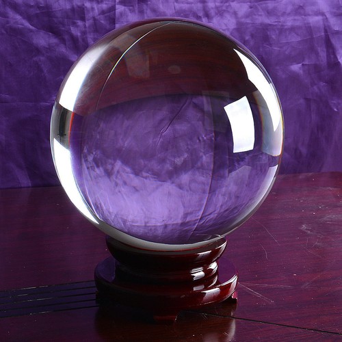 LONGWIN 250MM Clear Crystal Ball Meditation Glass Sphere Photo Prop Free Stand - Picture 5 of 5
