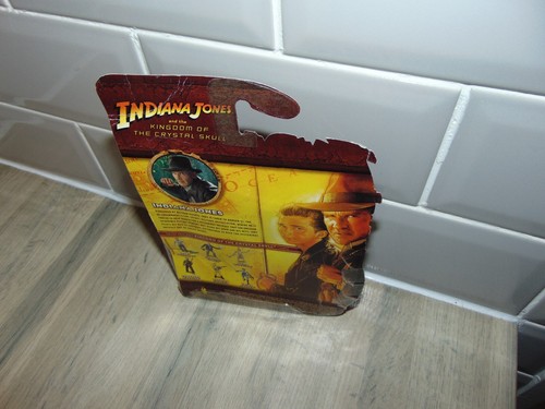 INDIANA JONES - Kingdom of the Crystal Skull, Carded Action Figure - Hasbro 2008 - Picture 18 of 20