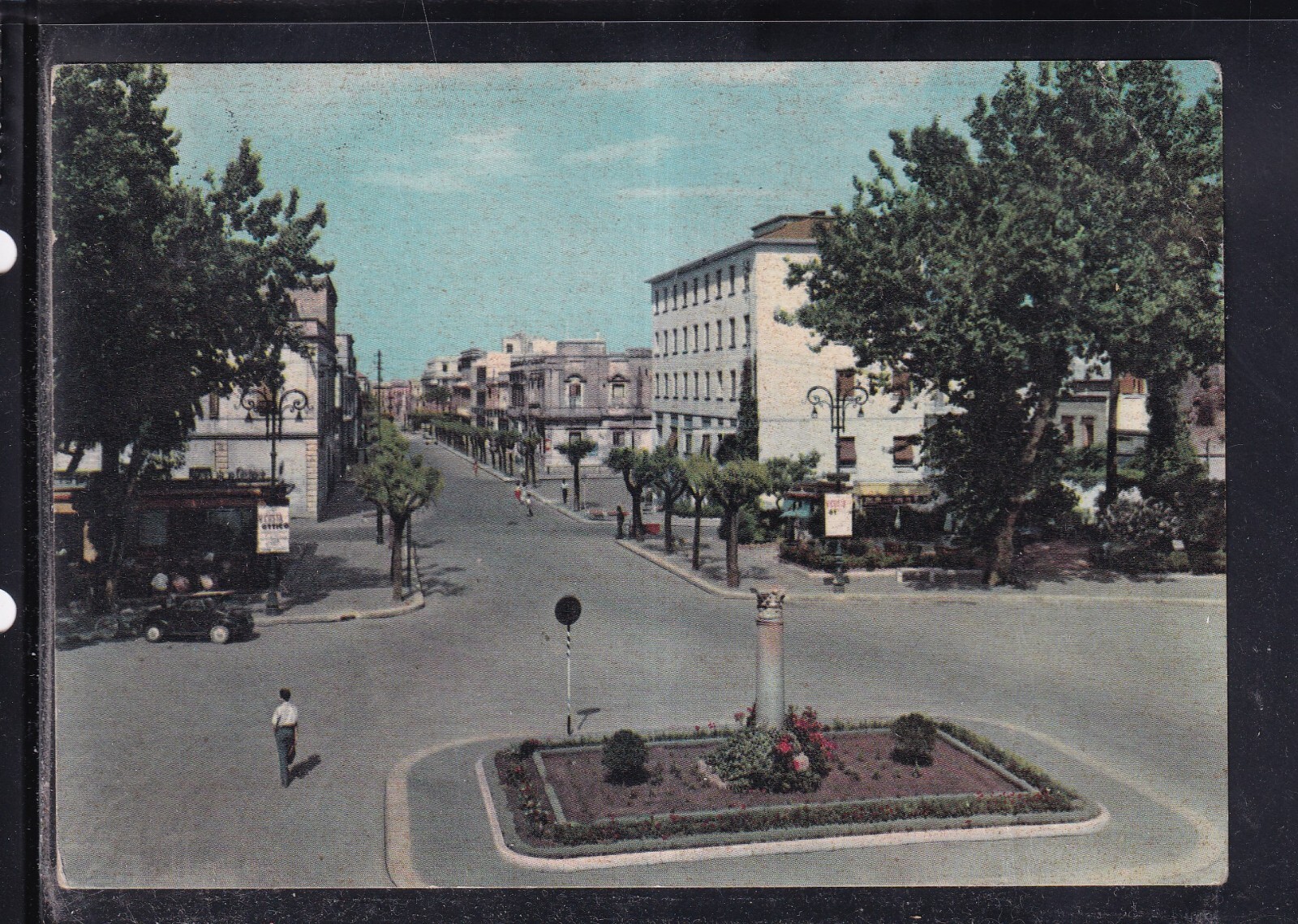Cartolina Brindisi Piazzale Stazione e Jolly Hotel RC169