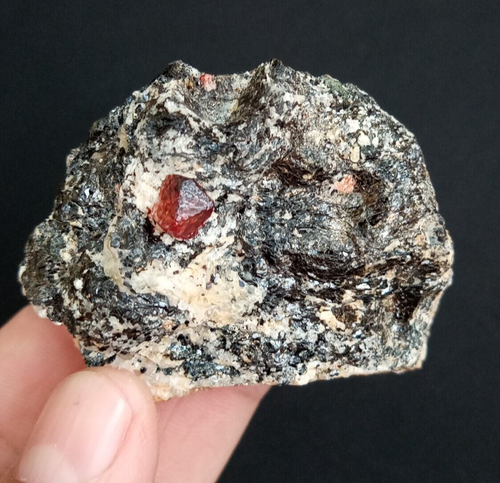 Zircon with Biotite from Gilgit Baltistan Pakistan. - Bild 2 von 6