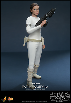 1/6 Star Wars AOTC Padme Amidala Figure Hot Toys MMS678 1/6 Star Wars AOTC Padme Amidala Figure Hot Toys MMS678