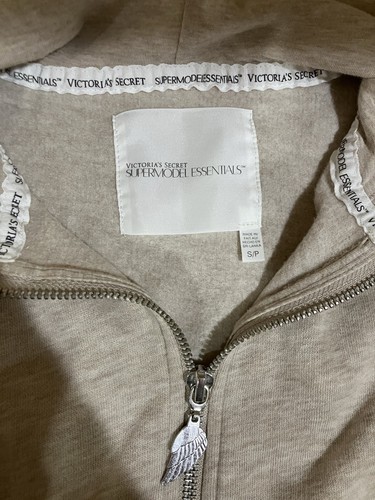 Victoria’s Secret Supermodel Neon Logo Vintage Y2K Rare Beige Hoodie Small NWT!! - Picture 9 of 11