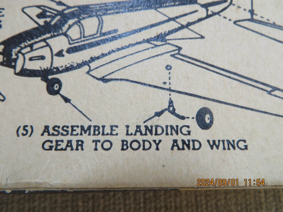 1/4 Scale Mooney Mite  Lindberg Products Box and wheel gear. - Image 3 of 4