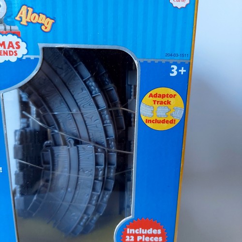Thomas & Friends Take Along Paquete de Pista Recta y Curvada 22 Piezas Poste Rápido - Imagen 2 de 8