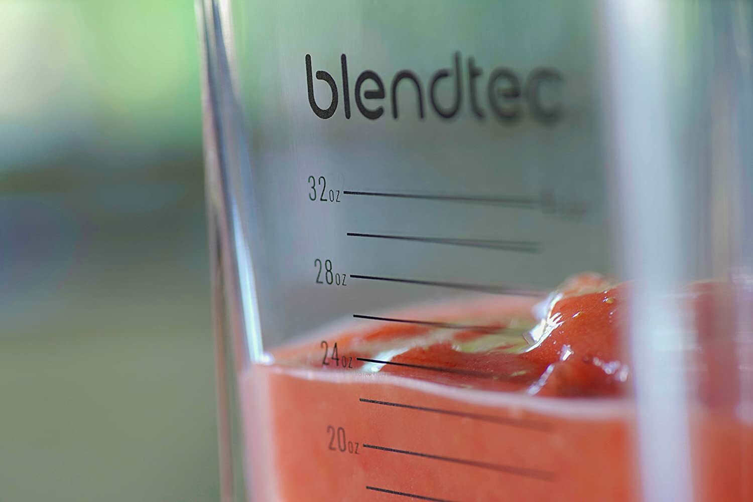 Blendtec Total Classic Original Professional Blender with FourSide Jar (75oz) - Picture 5 of 7