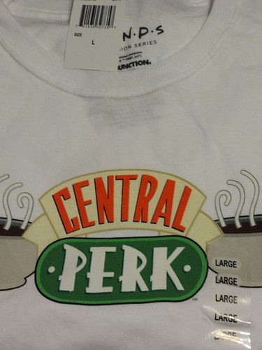 Friends Central Perk T Shirt size large - Picture 2 of 5