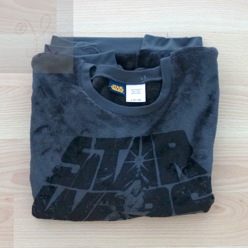 STAR WARS KIDS BOYS BLACK GRAY SOFT SWEATER SIZE L LARGE 11-13 SUPER COZY WINTER - Picture 7 of 7