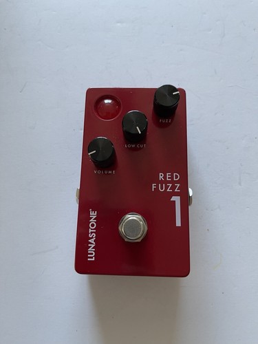 LunaStone Red Fuzz 1 Distortion Raro Pedale per Chitarra Effetto + Scatola Originale - Foto 2 di 7
