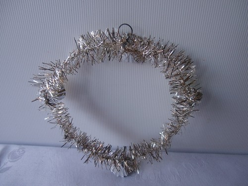 ANTIQUE/VINTAGE GERMAN CHRISTMAS TREE ORNAMENT TINSEL WITH FLOWERS - Bild 3 von 3