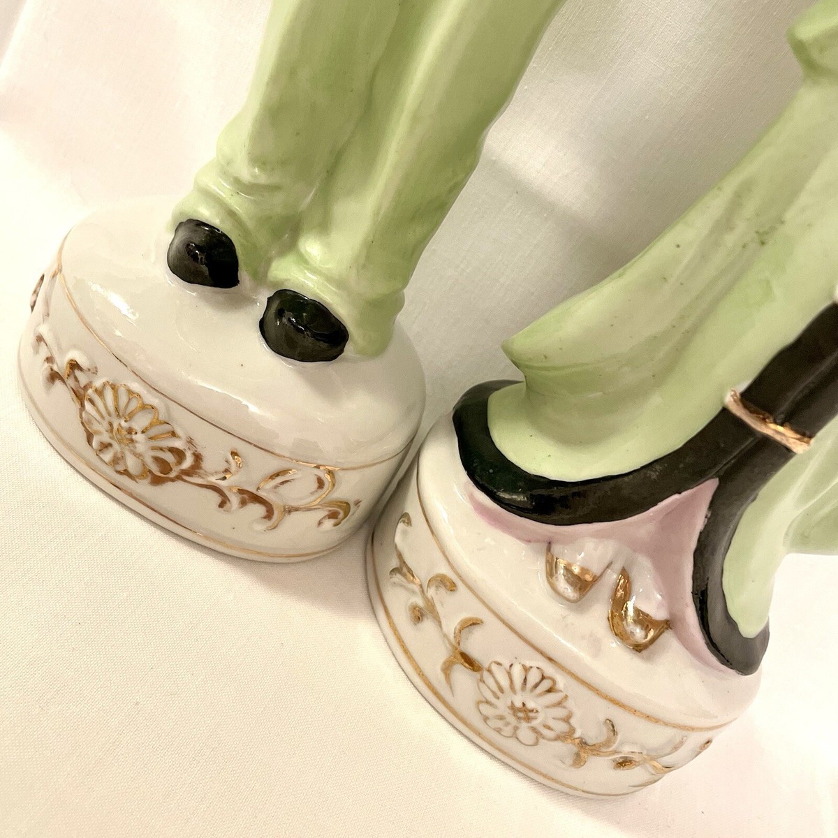 【中古】 MASCULIN FEMININ Demontr? VNTG 11” Hand Painted Porcelain Mid-Century Japan Man